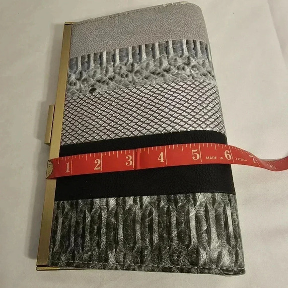 Rachel Roy Grey Silver Black Animal Print Brushed Nickle Clutch Bag - Picture 5 of 8